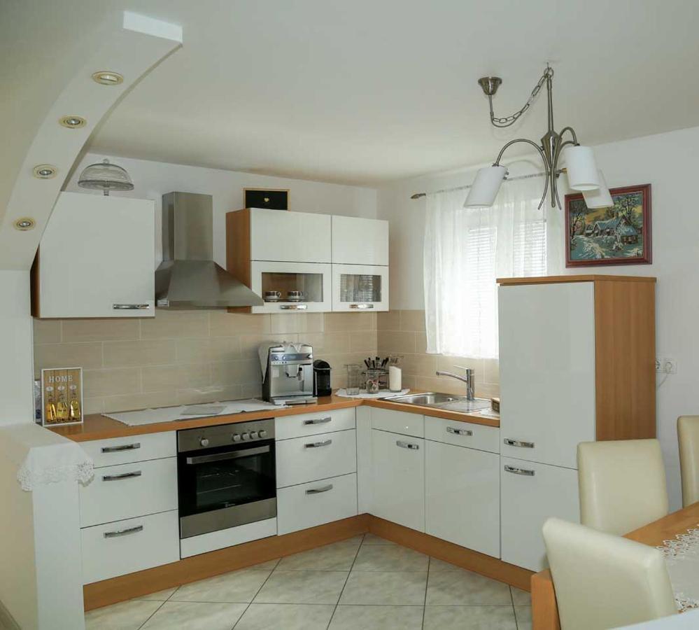 Adrian-Apartments-51511-Malinska-Otok-Krk Primorska 21 المظهر الخارجي الصورة