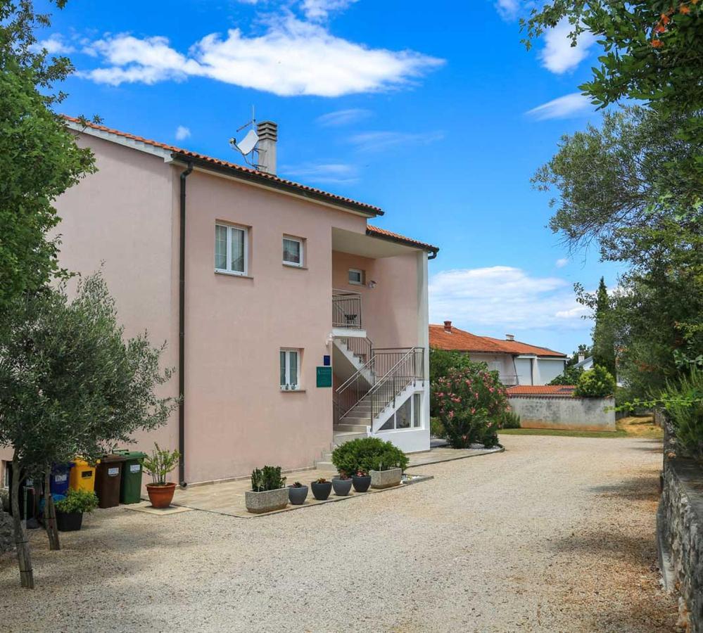 Adrian-Apartments-51511-Malinska-Otok-Krk Primorska 21 المظهر الخارجي الصورة